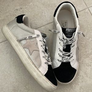 Vintage Havana sneakers